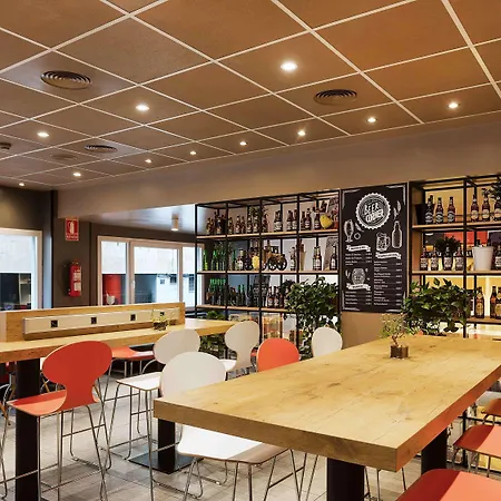 Ibis Hotel