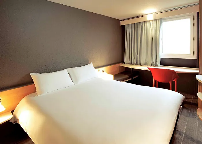 Ibis Hotel 2*
