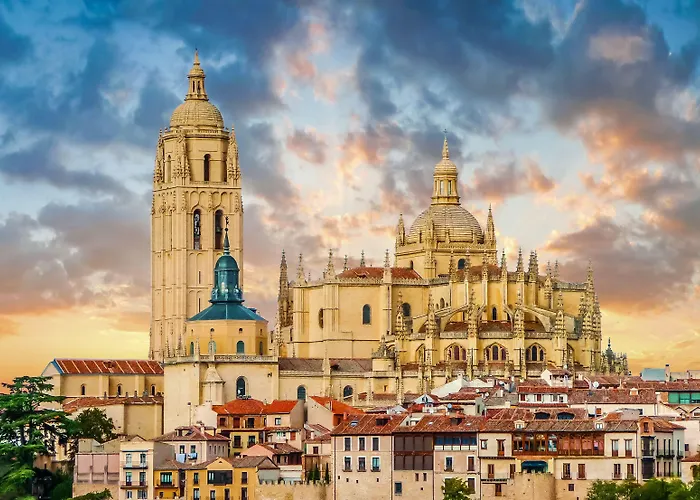 Ibis Отель Саламанка